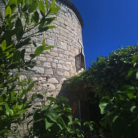 בית נופש Old Mill *